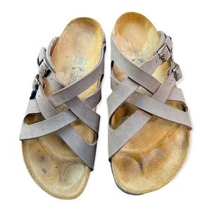 Birkenstock Size 9.5 (40) Womens Calais Crisscross Brown